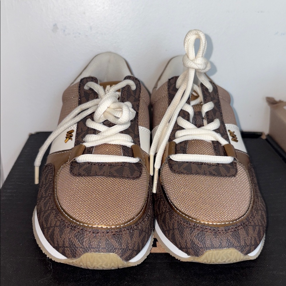 Women’s Michael Kors Brown and Gold Athletic Sneakers size 9 - Picture 2 of 6